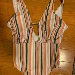 Cupshe Stripped One Piece Swimsuit